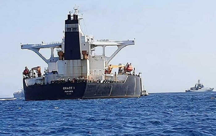 Hürmüz’de gerilim tırmanıyor: İran iki İngiliz tankerine el koydu