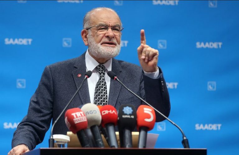 Karamollaoğlu: Çamlıca Camisi’ne gidenlerin anası ağladı