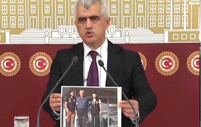 75 yaşındaki Ahmet Amca 3 yıldır hücre hapsinde tutuluyor, tahliye edilmiyor