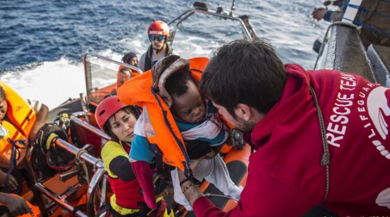 Sivil toplum kuruluşları: İnsani yardım suç değildir, AB yönergeleri değişmeli