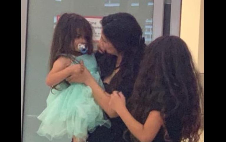 Gazeteci Arzu Yıldız, 7 aylıkken Türkiye’de bıraktığı bebeğine 3 yıl sonra kavuştu