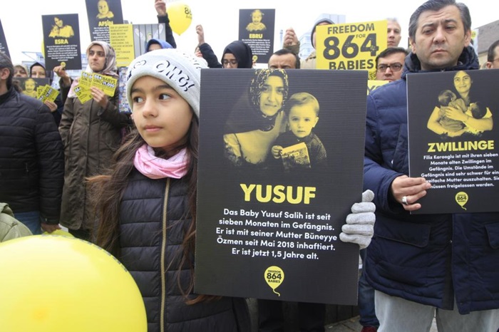 Anne sütünden mahrum kalan bebekler için ‘özgürlük’ dediler