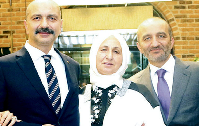 Melek İpek: Hayırsever olduğumuz için sorguya çekiliyorum, bu mu olmalıydı!
