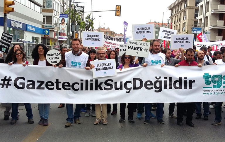 Türkiye, ‘basın özgürlüğü’nde son sıralara demir attı