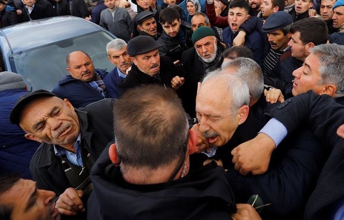 Kılıçdaroğlu’na linç girişimi davası: “Yakın o evi” diyen sanığa 5 yıl 10 ay hapis cezası