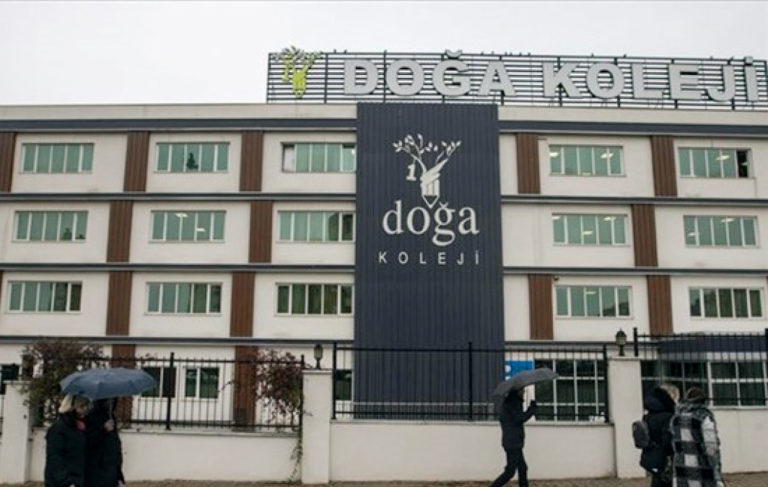 Doğa Koleji çalışanlarına 2 aylık maaş yattı; ayrılanlara para yok