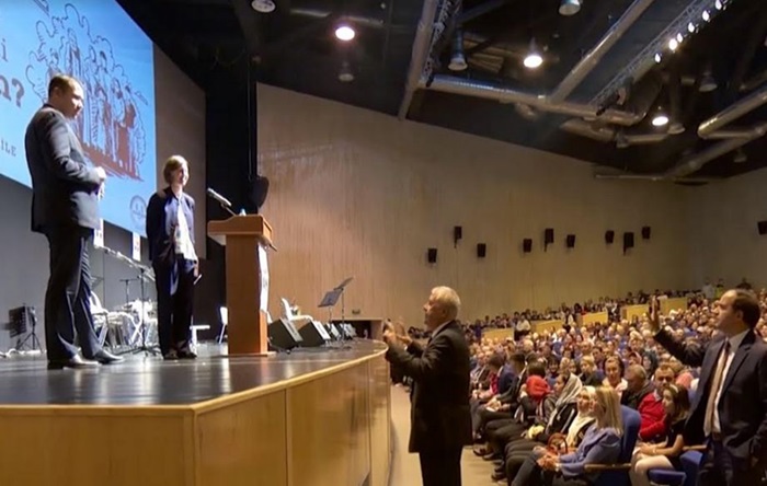 Amerikalı diplomatı konuşturmayan Türk başkonsolos Romanya’dan ayrılıyor