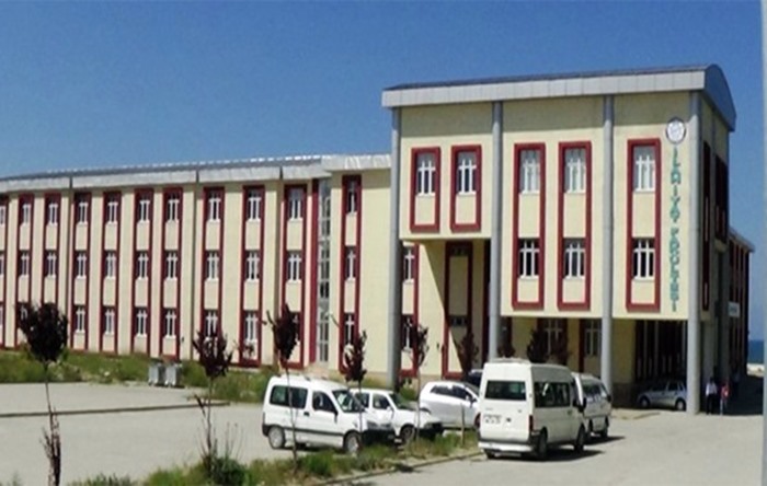 ‘Ensar Vakfı üyesi ve AKP’li İlahiyat Fakültesi bölüm başkanından öğrencilere sistematik taciz’ iddiası