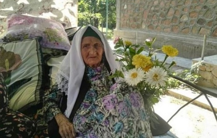 Dünyanın en yaşlı insanı hayatını kaybetti: 200 torunu vardı