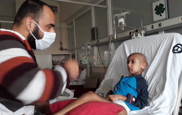 Ahmet Burhan, 5 saatliğine babasına kavuştu: ”Allah’a emanet ol oğlum… Seni çok seviyorum…”