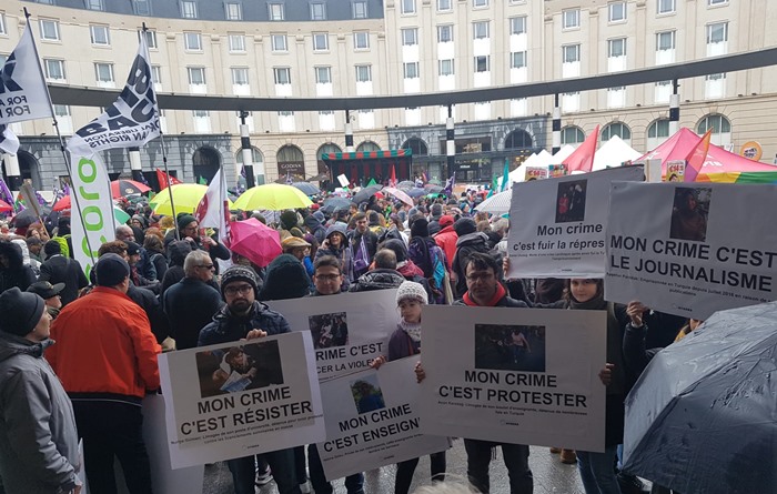 Brüksel’den ‘8 Mart’ çağrısı: Türkiye cezaevlerindeki binlerce kadın ve çocuğu bırakın
