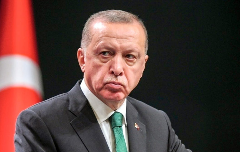 Krizi millete yükleyen AKP’ye tepki büyüyor; #hükümetistifa