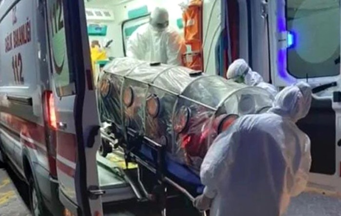 Bakan Koca’dan kritik uyarı: Mutasyonlu virüs 17 ile yayıldı