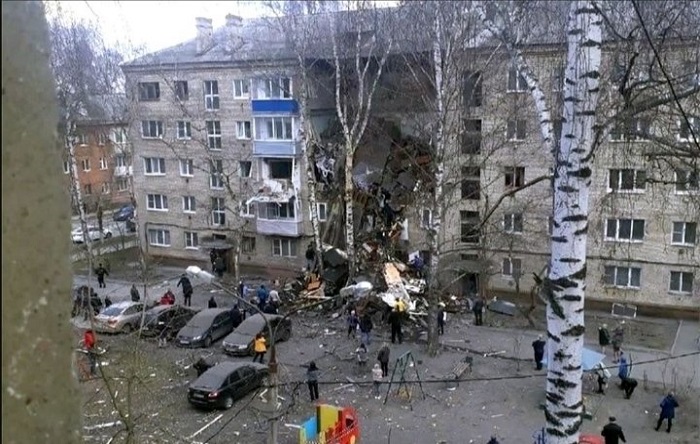 Rusya’da korkunç patlama: Bina çöktü çok sayıda ölü ve yaralı var!