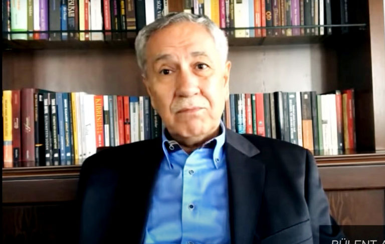 Arınç’tan Noyan’a: Bunlar yüzünden insanlar başörtüsünden nefret eder hale geldi