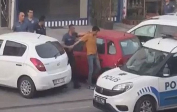 Kayseri’de ‘İngiliz bayrağı desenli havlu’ gözaltısı!
