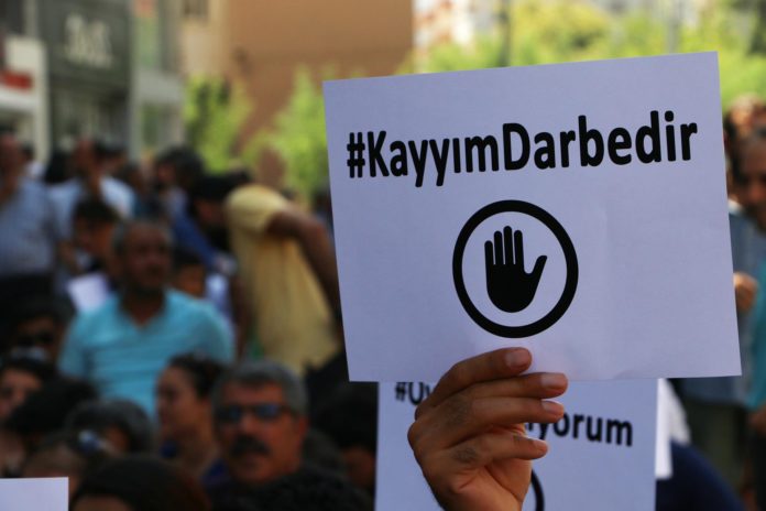 kayyım darbe