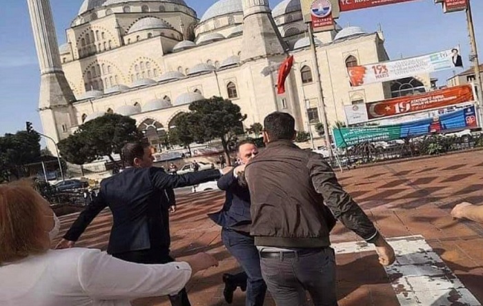 19 Mayıs töreninde İYİ Parti İlçe Başkanı’na yumruklu saldırı!