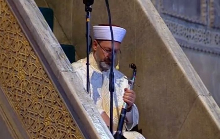 Diyanet sitesinden tartışmalı hutbenin ‘lanet’ kısmı çıkarıldı