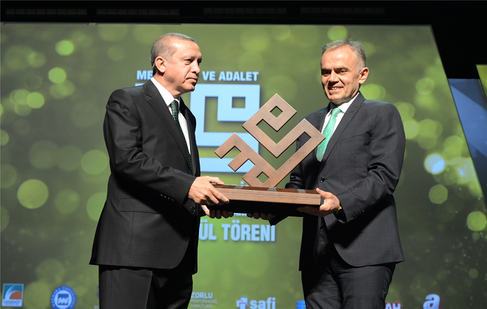 AKP’li belediye ihaleyi 43 milyon liraya değil 68 milyon liraya yapan yandaşa verdi