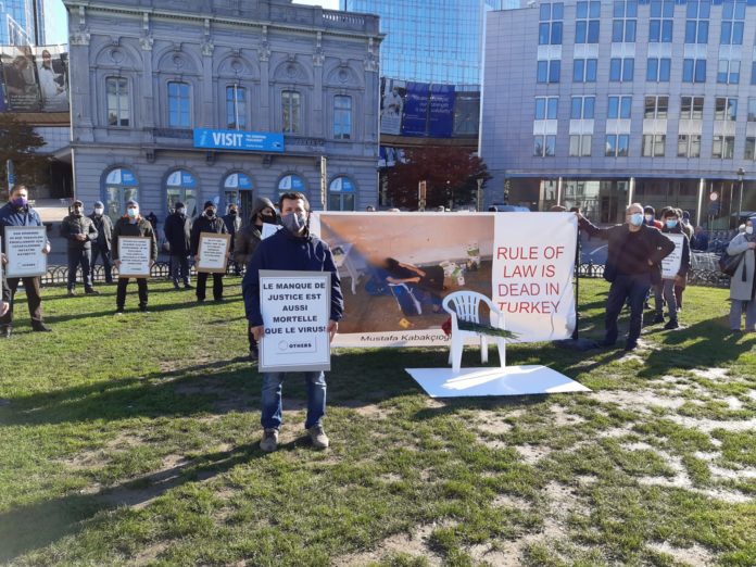 3671742C-C036-45FB-9135-AE6F28019BDB