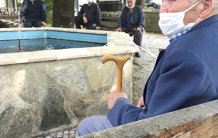 İstanbul’da 65 yaş üstüne sokağa çıkma yasağı