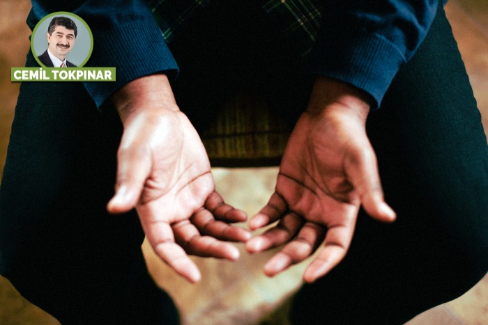 ‘Rabbimiz! Bizi kâfirler için bir fitne kılma!’