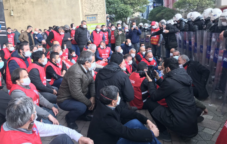 Ankara’ya yürümek isteyen işçilere polis engeli; 10 gözaltı