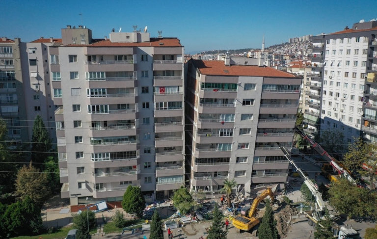 Savcılık raporu: BİM’in olduğu apartmanda kolonlar kesildi