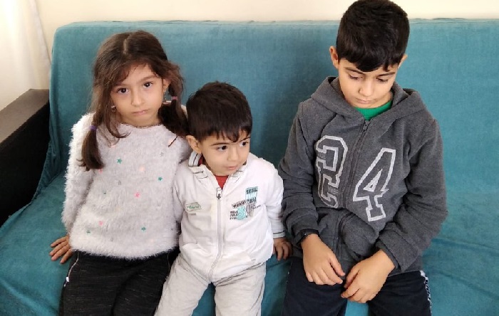 Anne ve babası hapsedilen 3 çocuğun boynu bükük kaldı