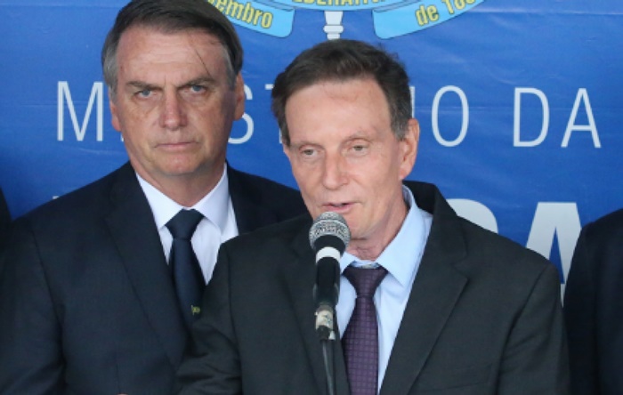 Bolsonaro’ya yakın olan Rio de Janeiro Belediye Başkanı yolsuzluktan tutuklandı