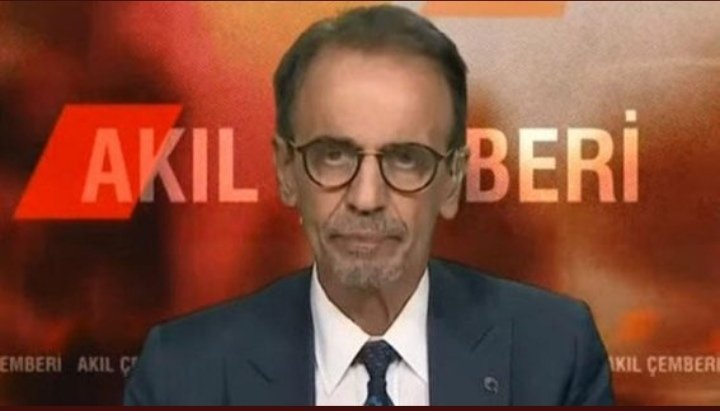 Canlı yayında fenalaşan Prof. Dr. Mehmet Ceyhan hastaneye kaldırıldı