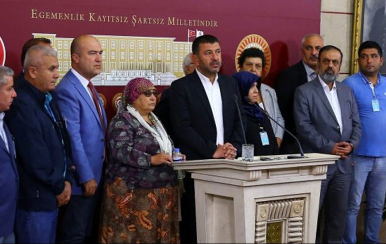 Ağbaba: Yıllardır kaçırılan askerlerin ailelerini duymayanlar, bugün hamaset yapıyor