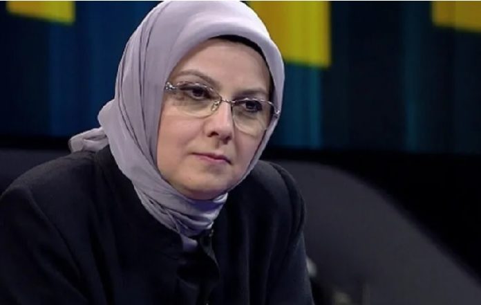 ayşe böhürler