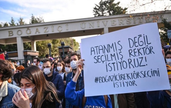 147 yazardan Boğaziçi öğrencilerine destek: Direnişin yanındayız