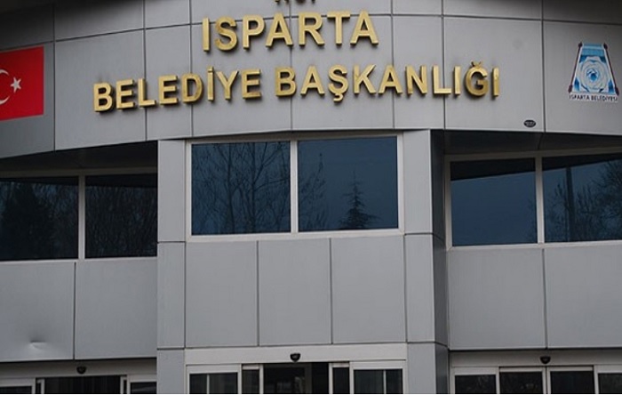 AKP’li belediyeden 3 milyon liralık lokum ve kolonya ihalesi