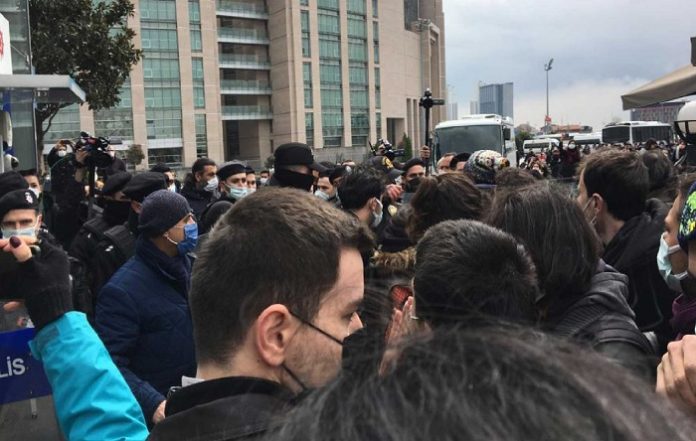 boğaziçi öğrenci adliye