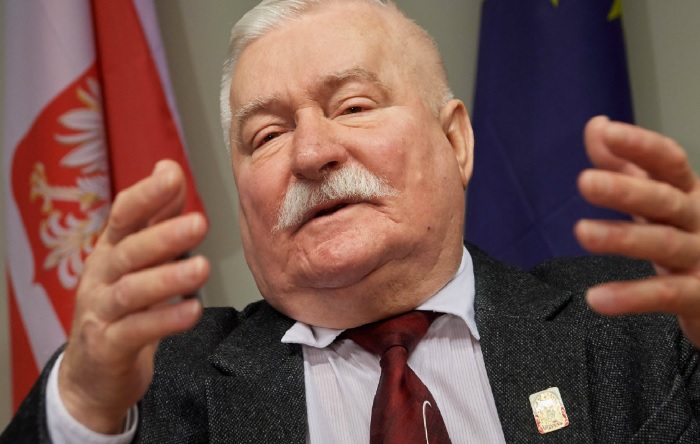 Polonya eski cumhurbaşkanı iş arıyor: Emekli maaşım harcamalara yetmiyor