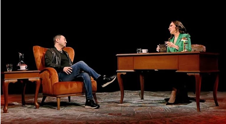 Yandaş şarkıcı Serdar Ortaç: Ben Tayyip Erdoğan’ı hatalarını kabul ettiği için seviyorum