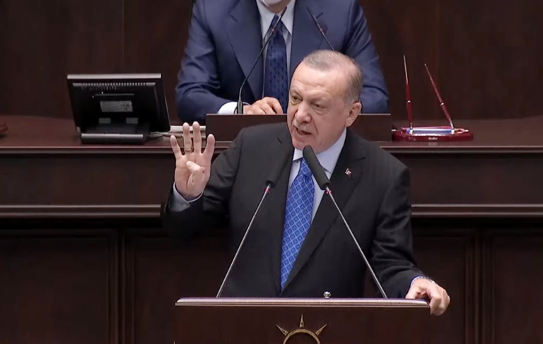 Erdoğan, Kılıçdaroğlu’nu gençlere hedef gösterdi: Gördüğünüz yerde yakasına yapışın!