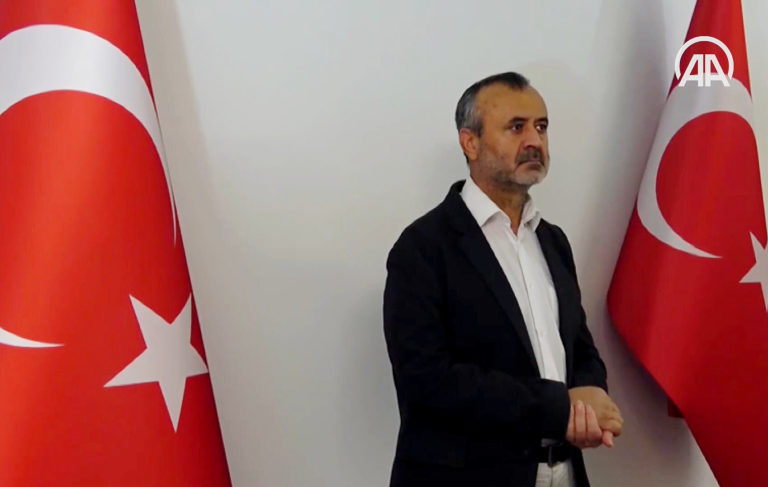 Orhan İnandı