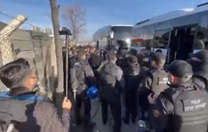 barınamıyoruz gözaltı