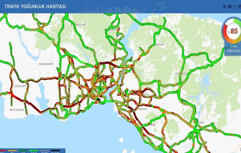 İstanbul’da trafik kilitlendi