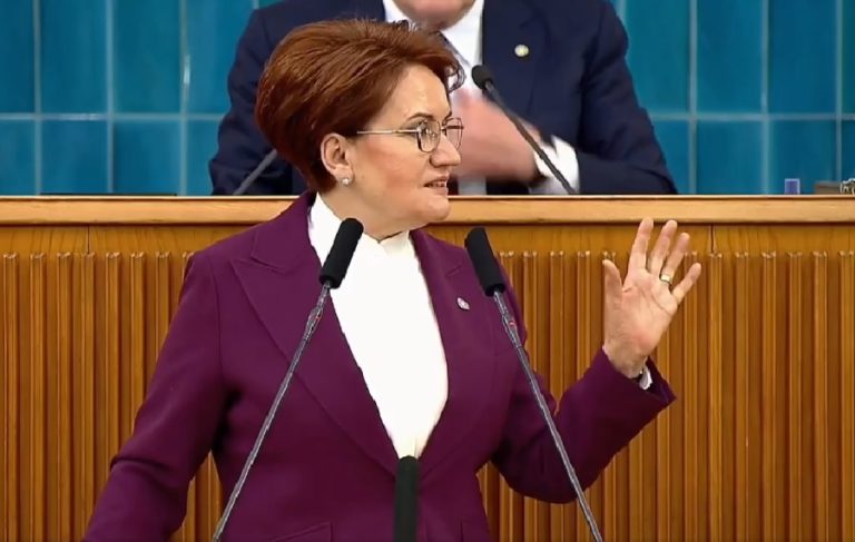 Akşener: Ekonomimiz can çekişiyor, bu arkadaşlar bizi kriz olmadığına ikna etmeye çalışıyor
