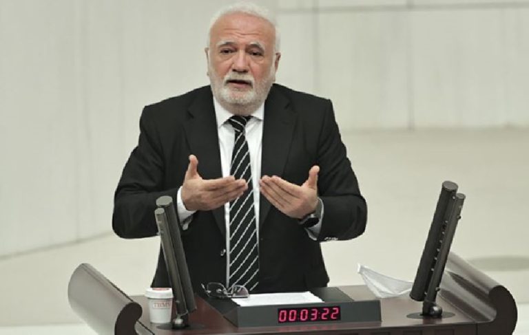 AKP’li Mustafa Elitaş’ın torpil savunması ‘pes’ dedirtti