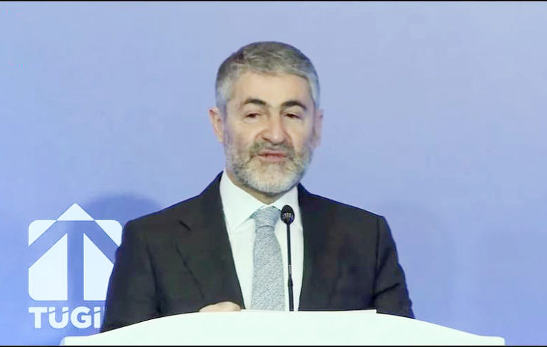 Nebati: Enflasyonla mücadele için 241,3 milyar lira vergi gelirinden vazgeçiyoruz 