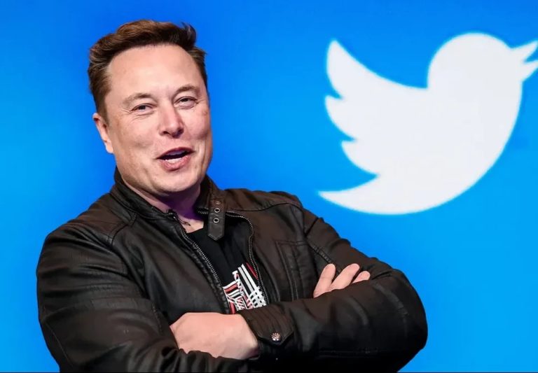 Elon Musk, TweetDeck’i de ücretli yaptı
