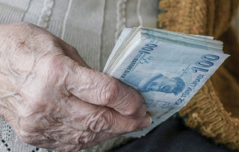 ‘Dul ve yetim aylığının 7 bin 500 liraya yükseltilme teklifi’ AKP-MHP oylarıyla reddedildi