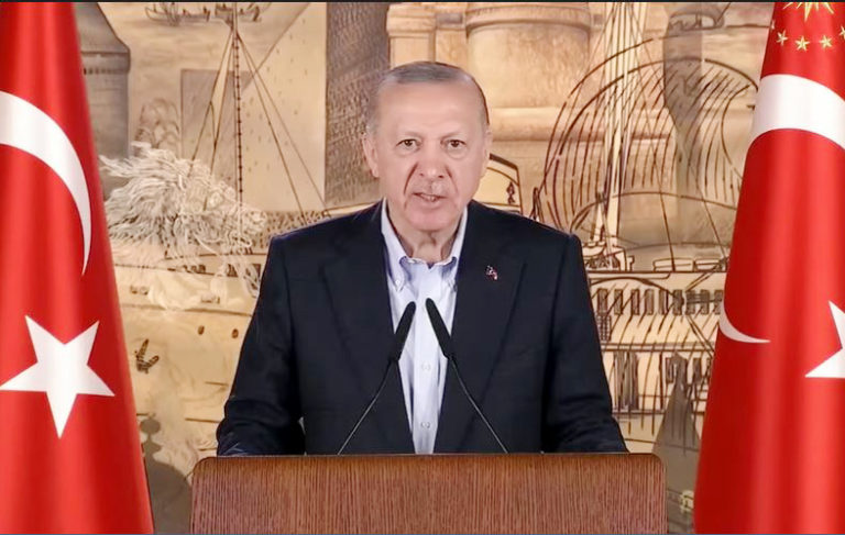 Erdoğan fikir değiştirdi: Suriyeli kardeşlerimizin geri dönüşü için elimizden gelen gayreti gösteriyoruz