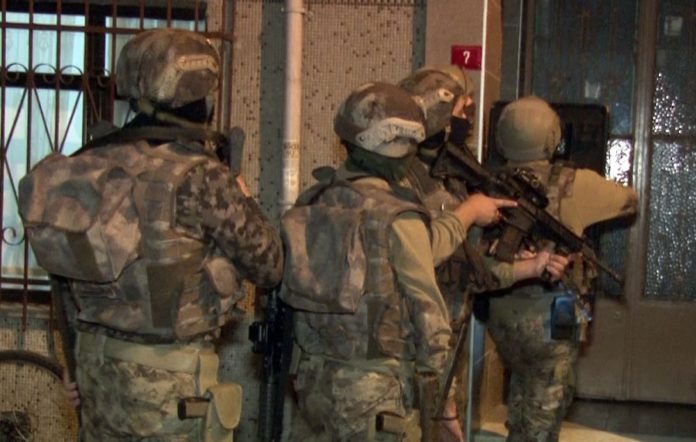 polis_baskın